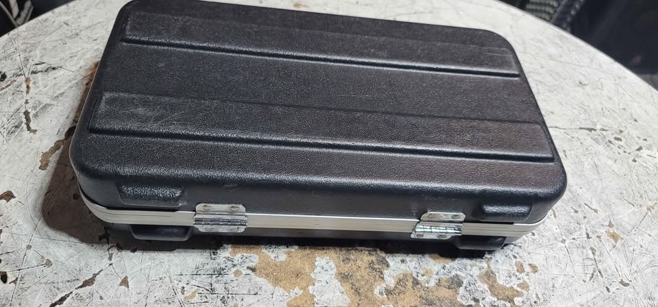 Gator Microphone Road Case - Excellent Condition - photo 4