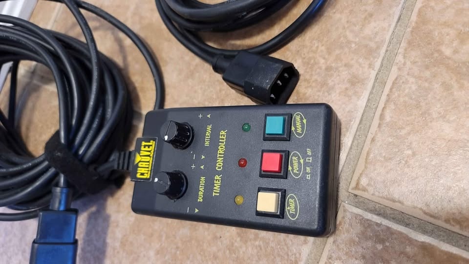 CHAUVET Wired Remote Control for Fog/Smoke/Bubble Machines - photo 4