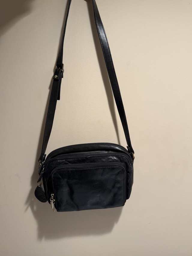 Rafy leather black women’s bag, purse, for sale! - photo 4