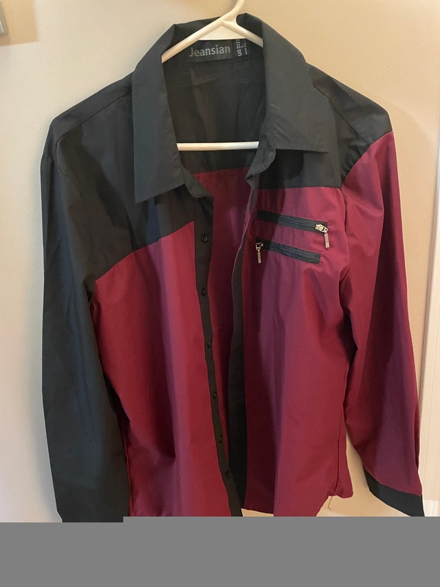 Red and black Men's buttoned shirt for sale, excellent condition - photo 4
