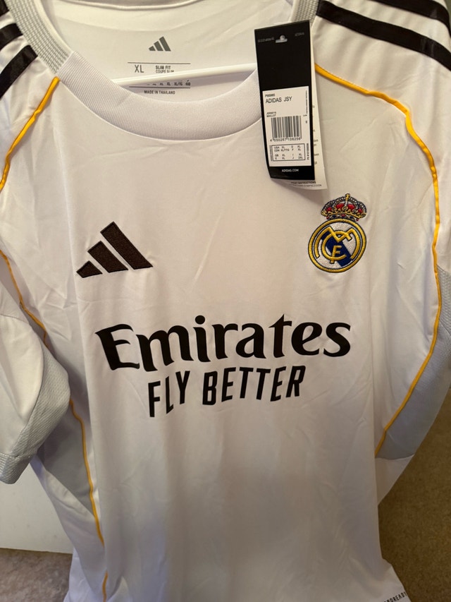 Brand New Real Madrid Soccer Jersey XL - photo 3