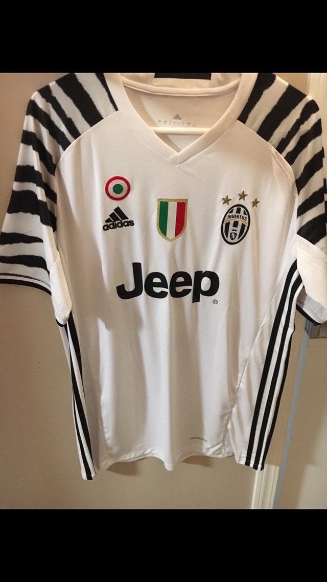 Juventus White Soccer Jersey (#21 DYBALA) [Perfect Condition] - photo 2