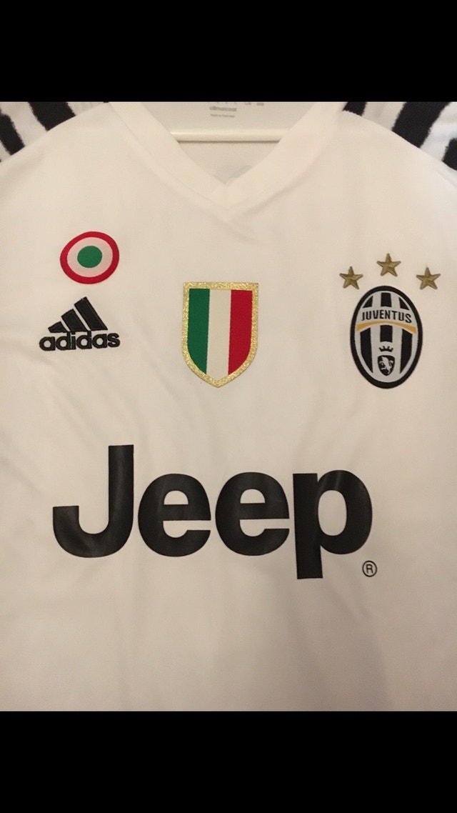 Juventus White Soccer Jersey (#21 DYBALA) [Perfect Condition] - photo 3