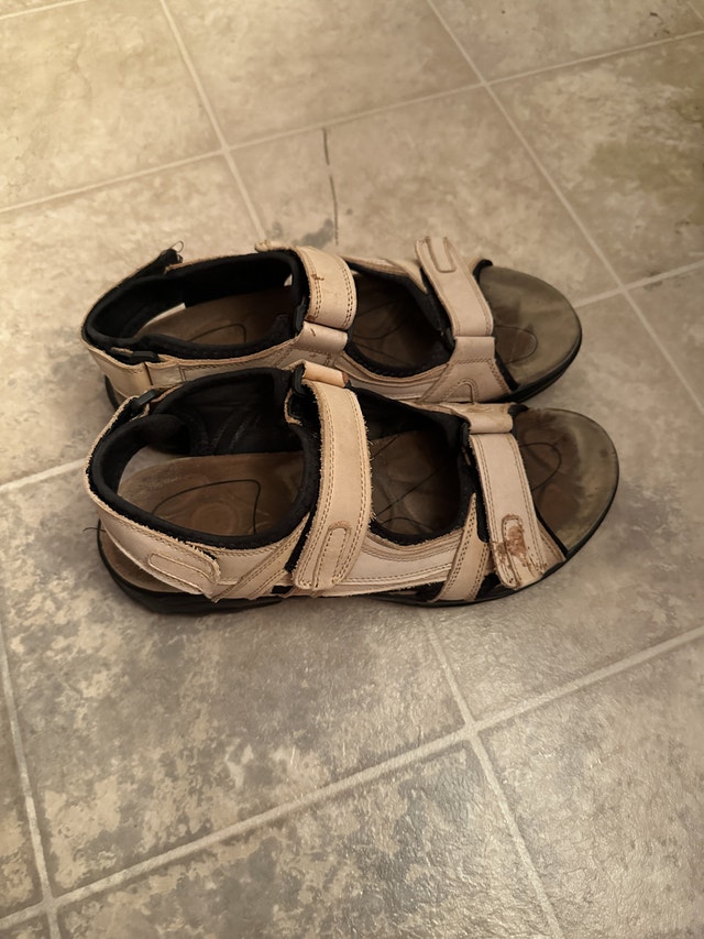 Unisex Brown Sandals (Men's US 11) - photo 2