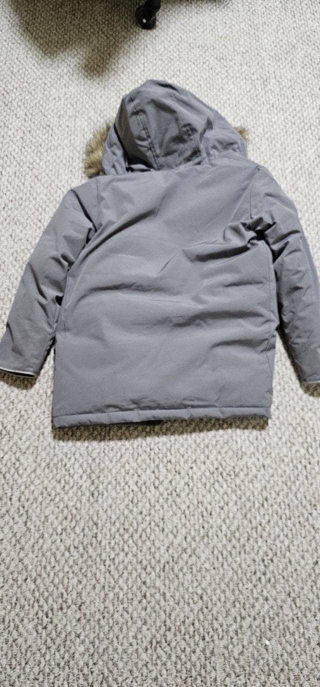 Boys GAP Down Jacket XXL (13-14) - photo 2