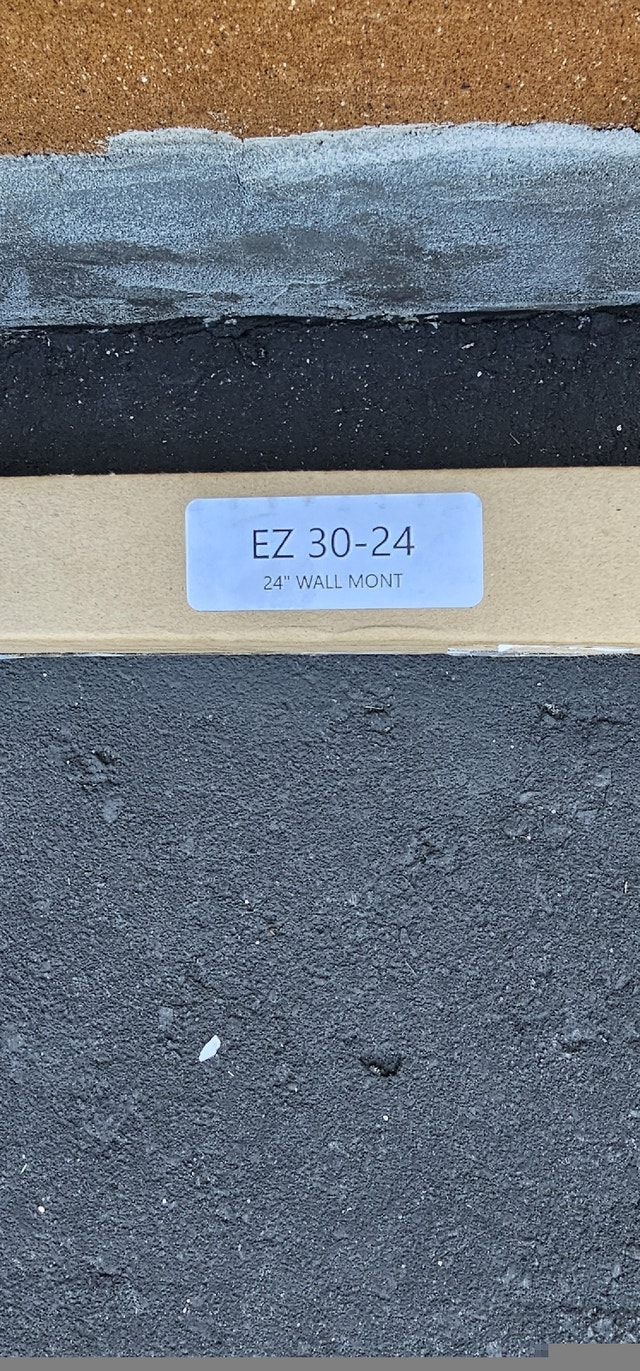 Easy Up Y-Style Antenna Mast Wall Mount - New - photo 3