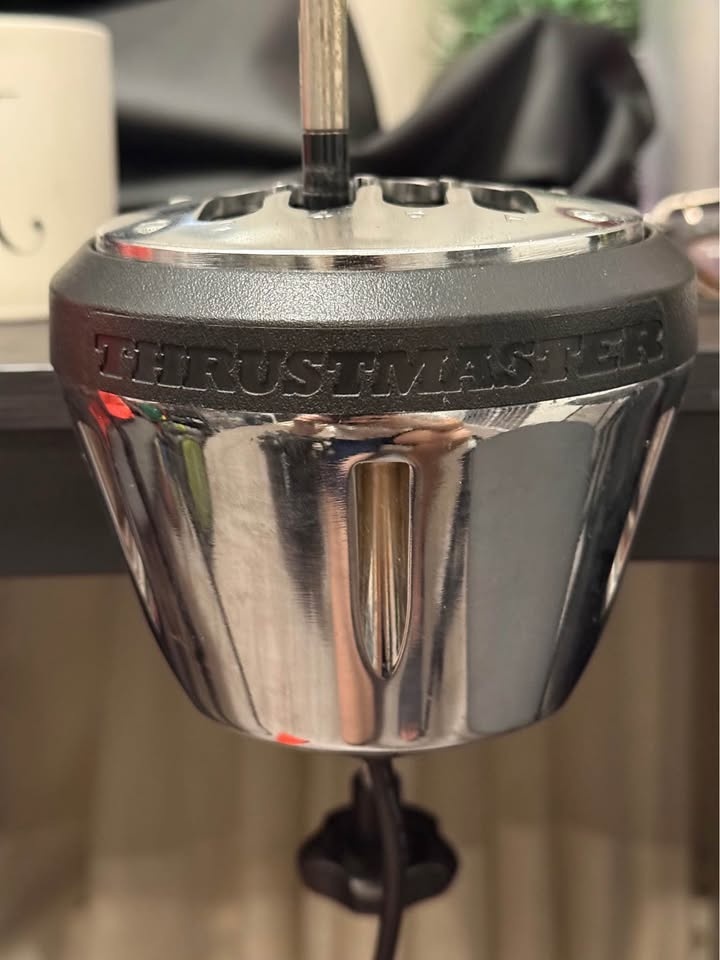 Thrustmaster TH8A Shifter - photo 3