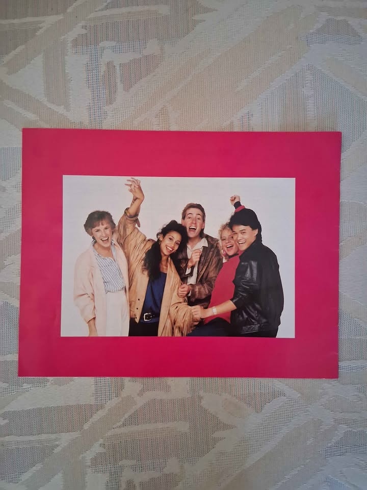 Vintage 1990 1-2-3 steps to registration brochure - photo 3
