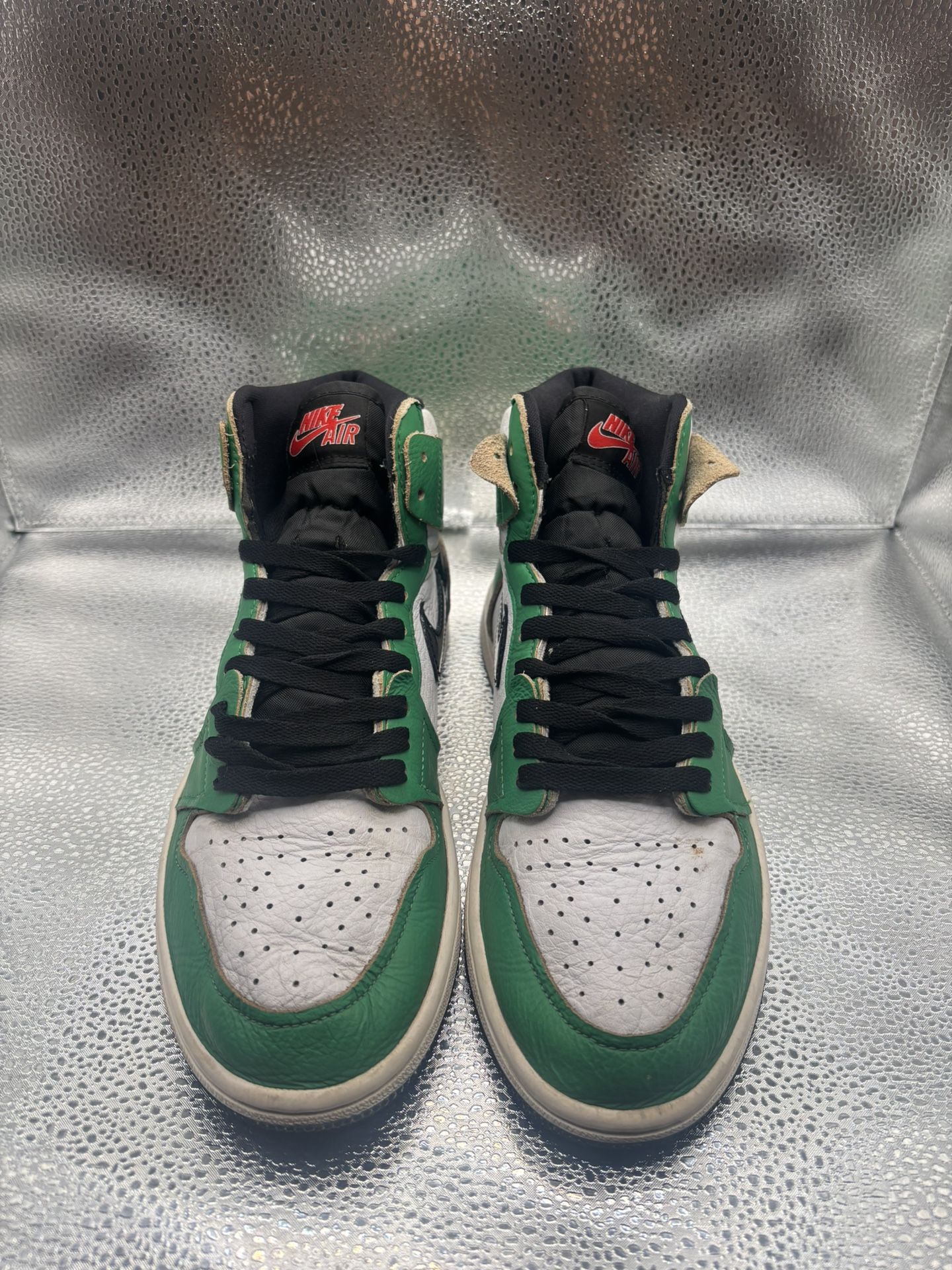 Air Jordan 1 Lucky Green - photo 2
