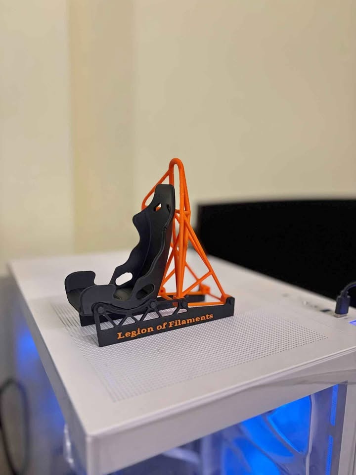 3D Printed F1 Seat Mobile Stand