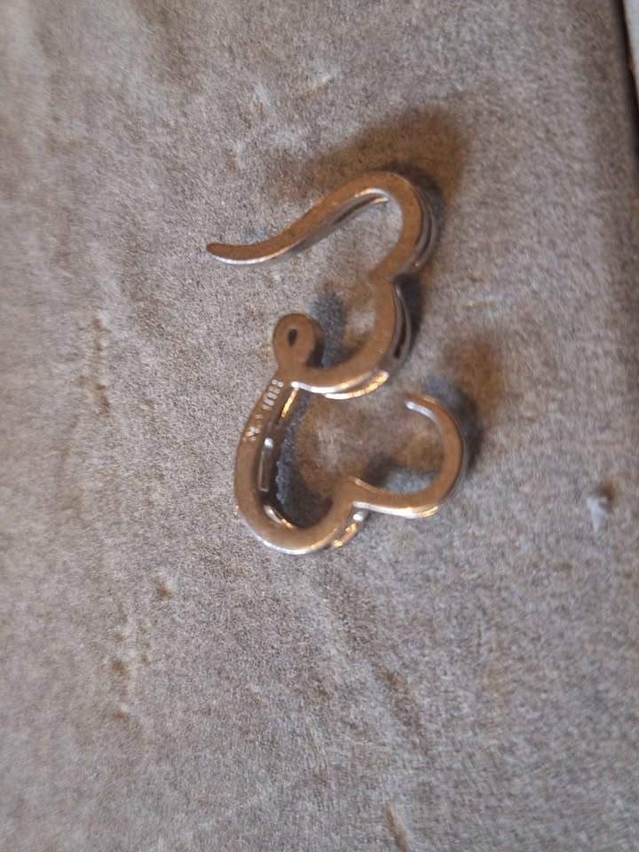 Silver Hearts Linked Bail stamped IBB CN - photo 4