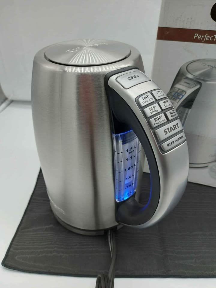 Cuisinart PerfecTemp Programmable Kettle 1.7L - photo 2