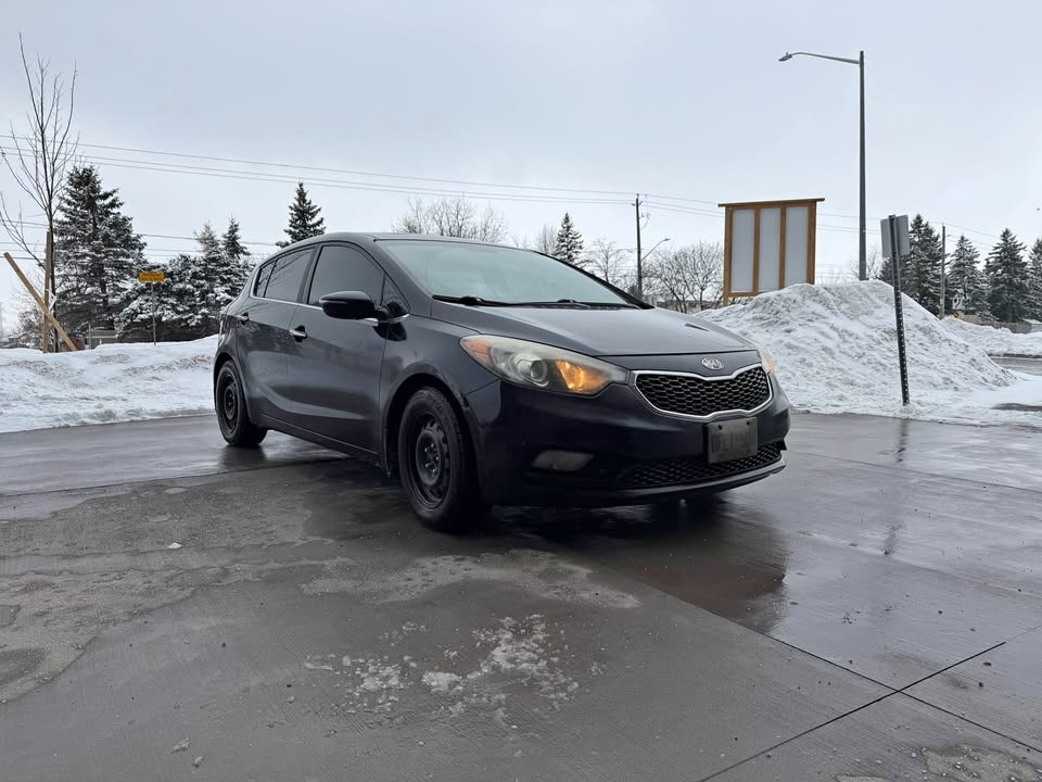 2014 Kia Forte5 EX 2.0