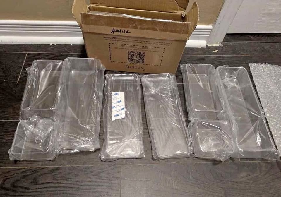 Brand New 8pc Clear Acrylic Makeup & Bathroom Organizer Set