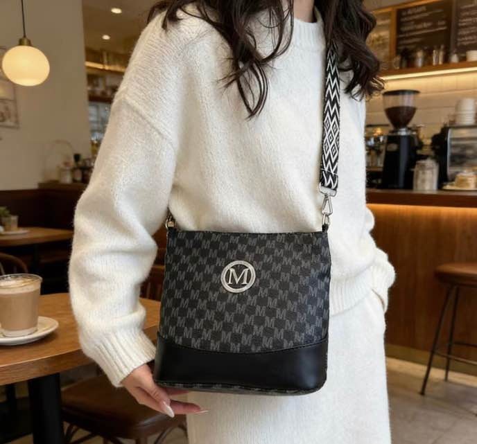 Brand New Vintage Black Crossbody Bag for Women (Unbranded) - photo 2