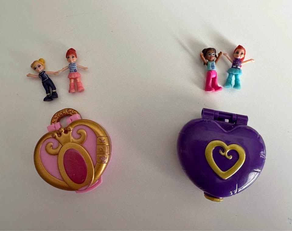 Polly Pocket & Shopkins Lil Secrets Compacts