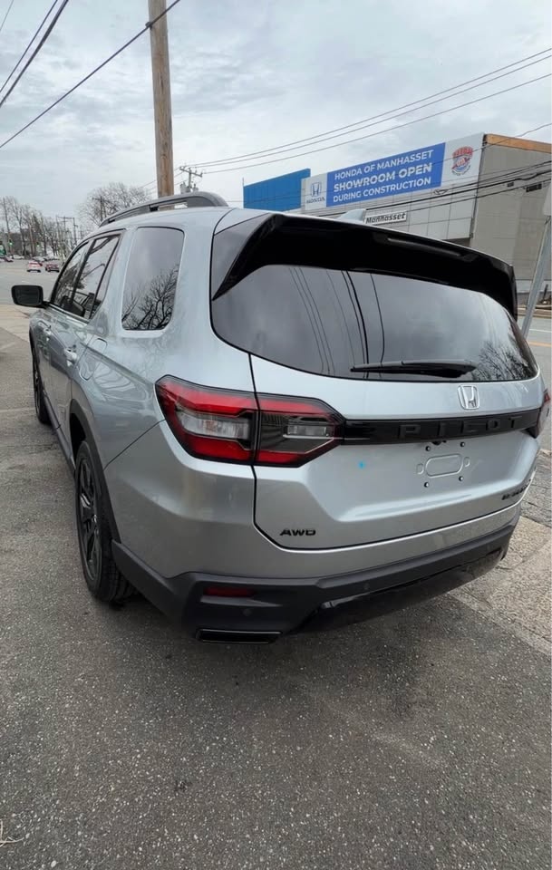 2026 Honda Pilot Black Edition Sport Utility 4D - photo 3