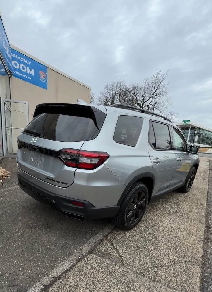 2026 Honda Pilot Black Edition Sport Utility 4D - photo 5