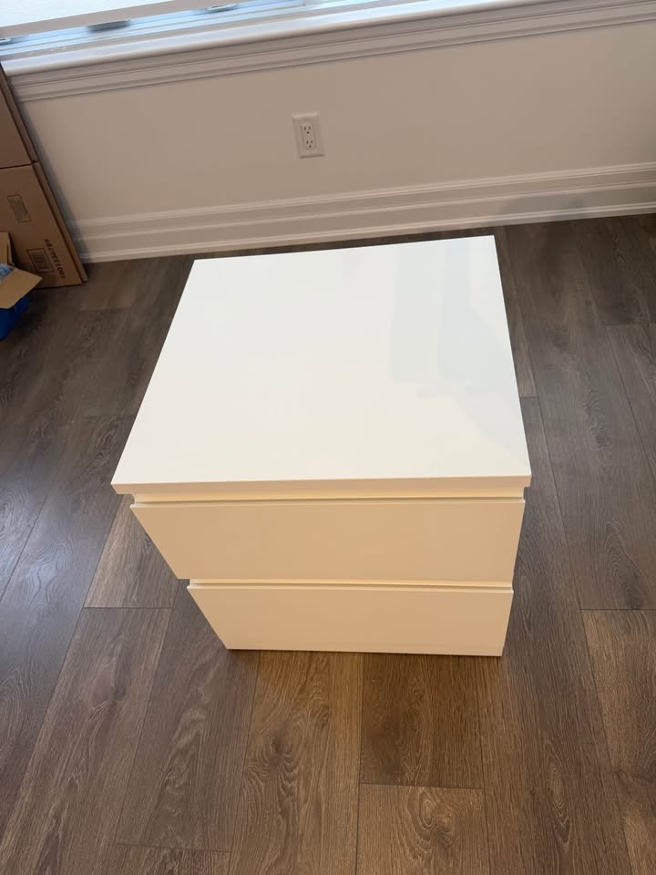 White Nightstands - Set of 2 or Single - photo 4