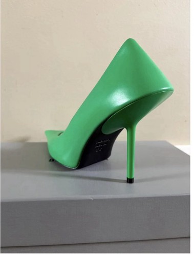 Balenciaga Essex Pump Shiny Green EU 37.5 US 7 - New w/ Box - photo 5