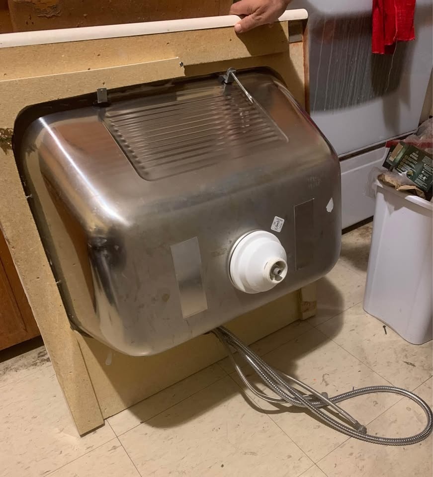 Stainless Steel Sink (MUST GO) - photo 2