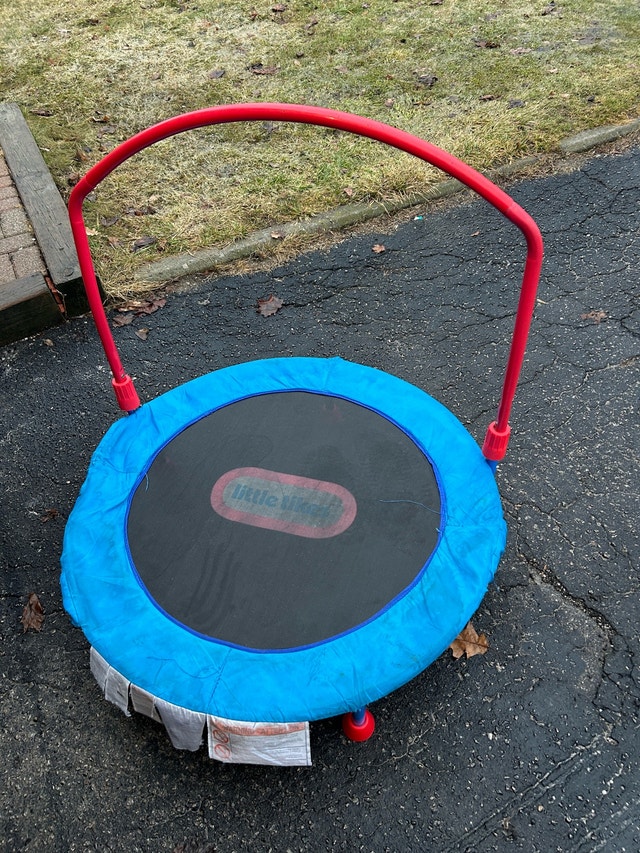Little Tikes Trampoline - photo 2