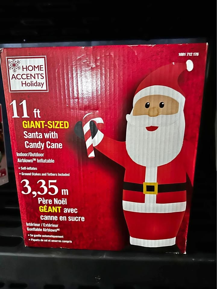 BNIB 11 ft Giant Santa Inflatable w/ Candy Cane