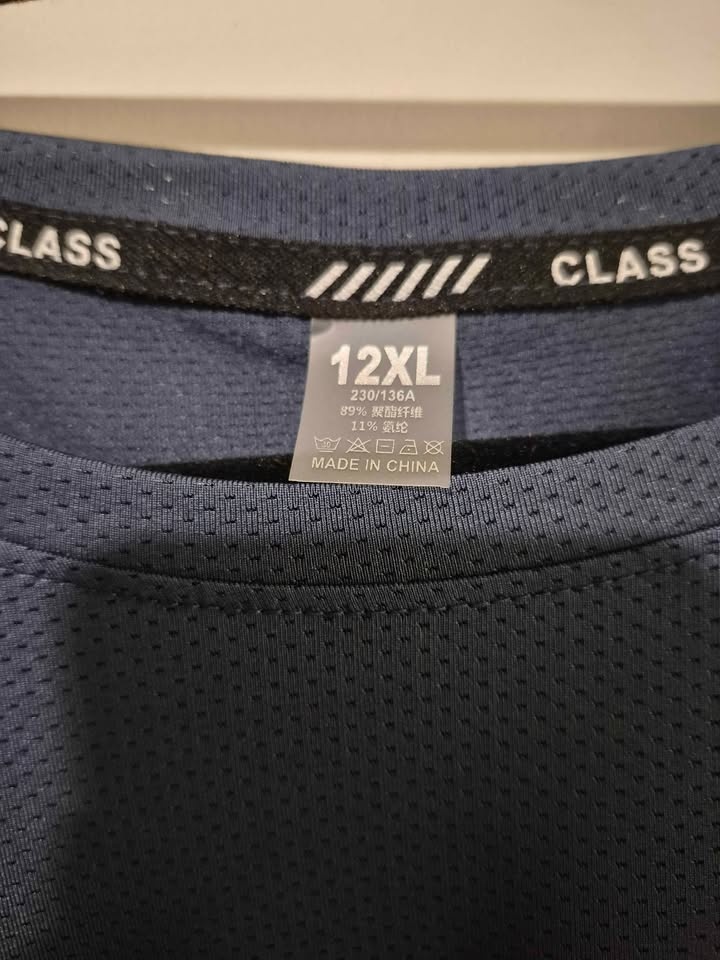MEN'S 12 XL PLUS SIZE T SHIRT brand new, 1 blue 1 black - photo 2