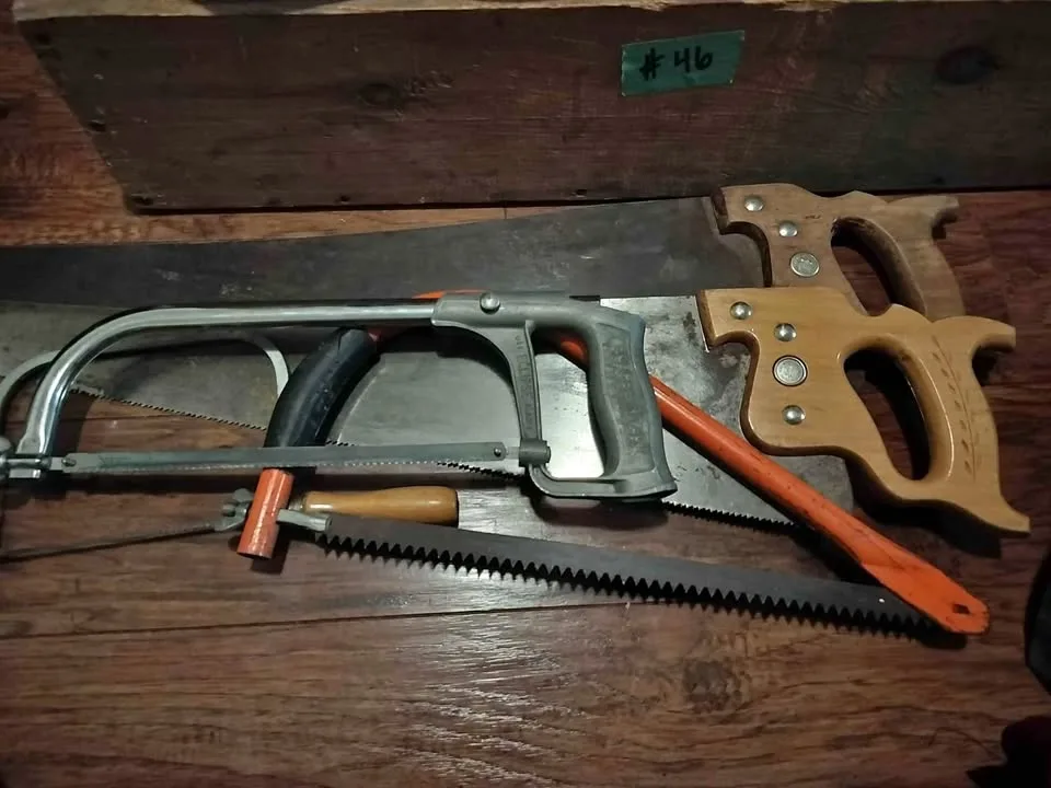 Vintage saws thumbnail