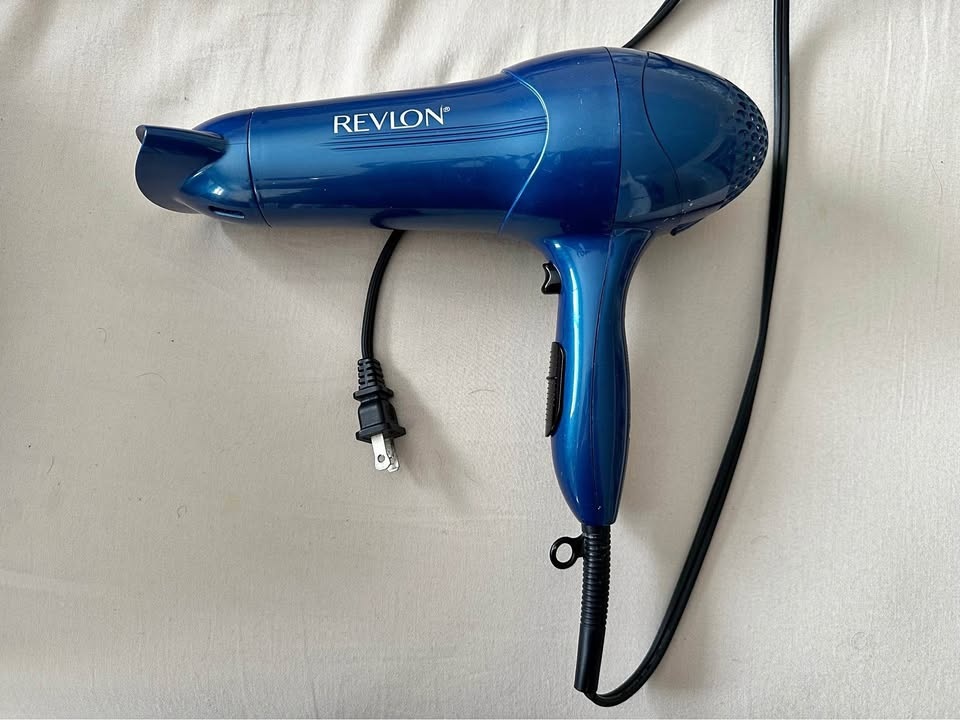 Revlon Shine Enhancer Hair Dryer