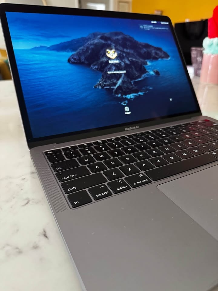 MacBook Air (2019) 13.3” 128gb - photo 2
