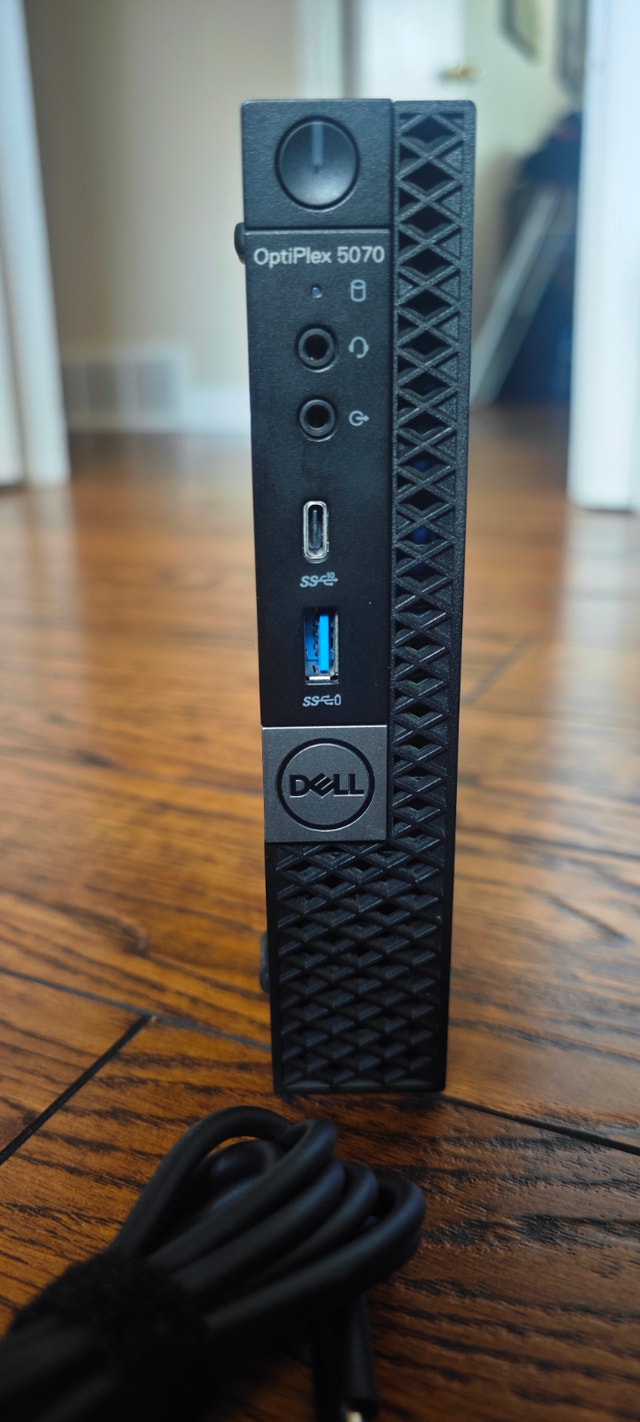 Dell 5070 Micro Desktop i7-9700T 8GB 256GB SSD W11Pro