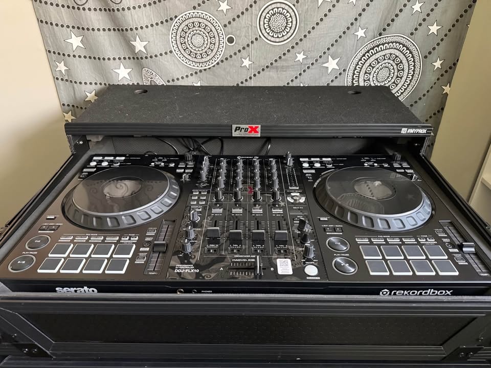 Pioneer DDJ-FLX10 DJ Controller w/ Travel Case - photo 2