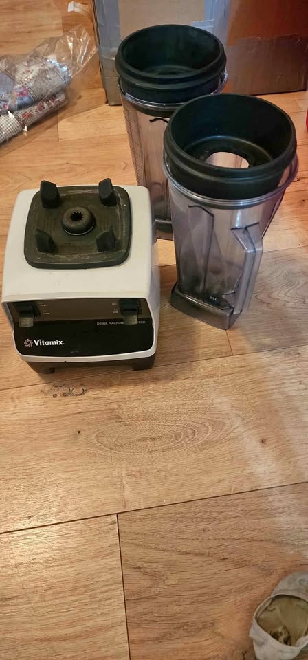 Vitamix Two Speed Blender 64oz – VMO100