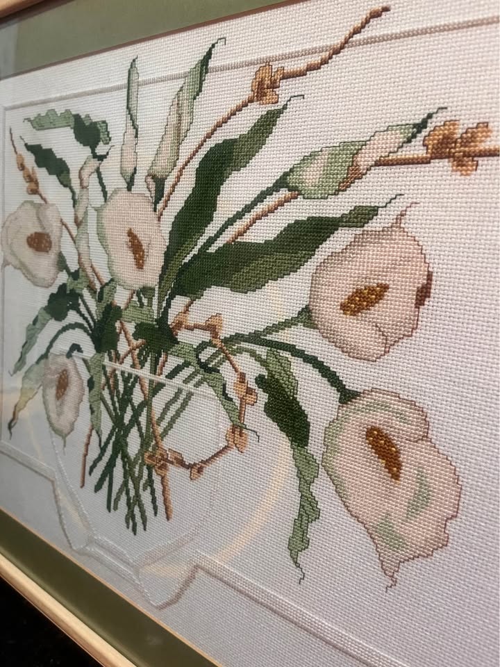 Finished Framed Calla Lily Vase Cross Stitch Candamar, 1989 - photo 2