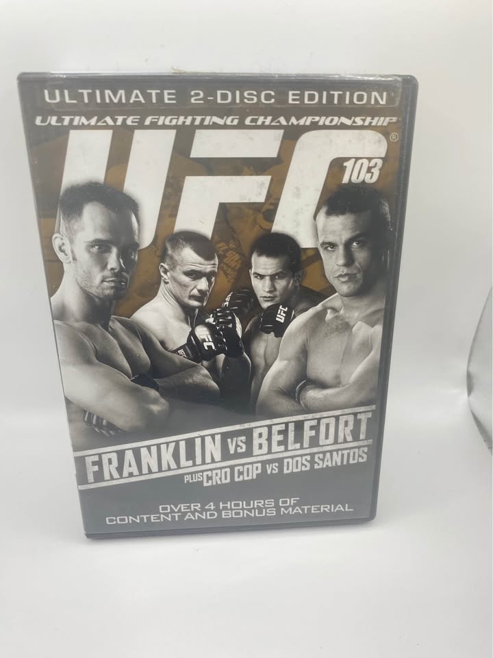 UFC DVD lot of 8 - used - great condition - photo 4