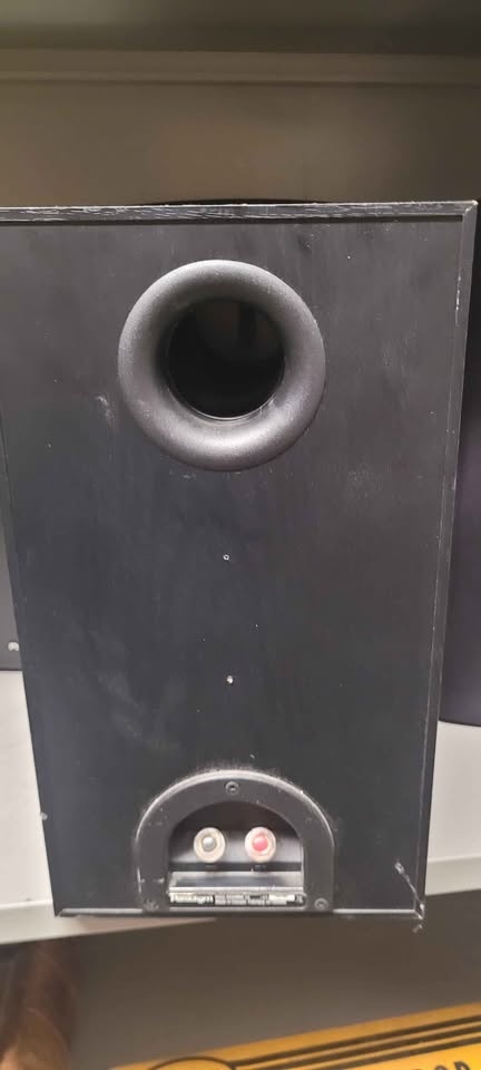 Paradigm Speakers Set w/ Powered Subwoofer for Surround Sound - photo 4