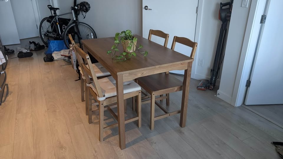 IKEA HÄGERNÄS Dining Table w/ 4 Chairs & 2 Cushions - photo 2