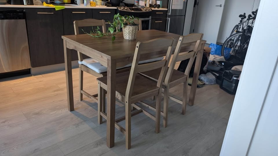 IKEA HÄGERNÄS Dining Table w/ 4 Chairs & 2 Cushions - photo 4