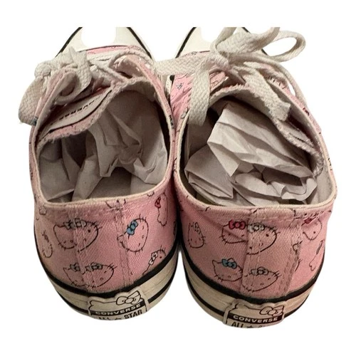 Converse x Hello Kitty Chuck Taylor All Star Low Prism Pink Wome - photo 3