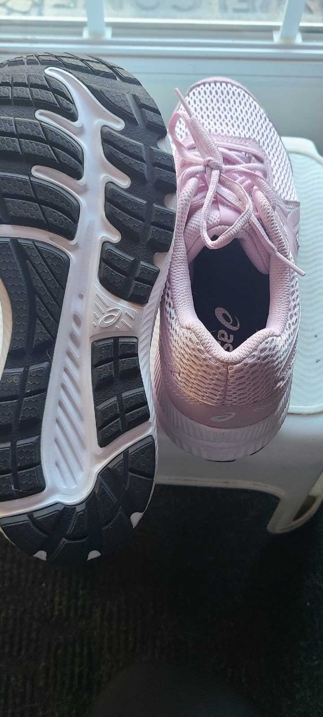 Asics Running Shoes - photo 2