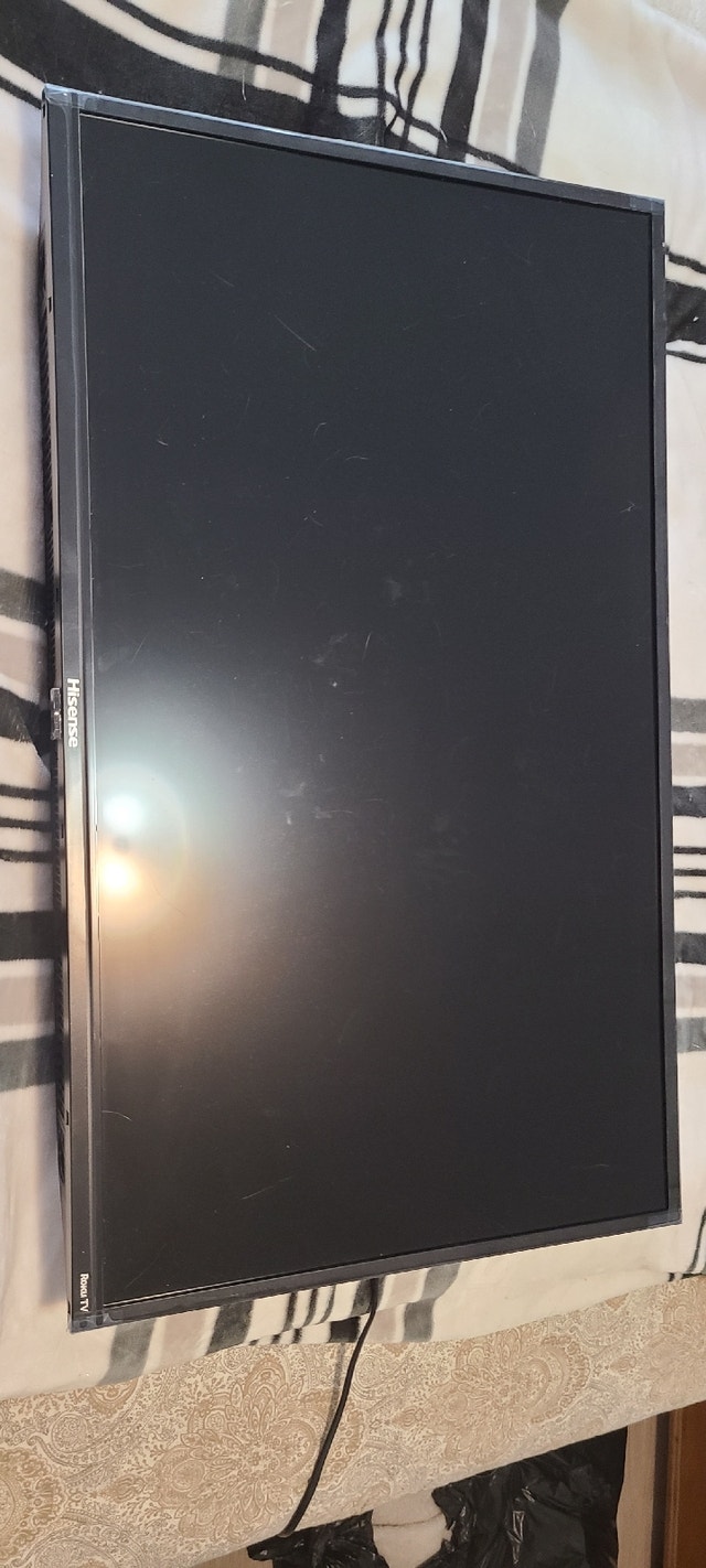 Hisense Smart TV/ LED LCD
