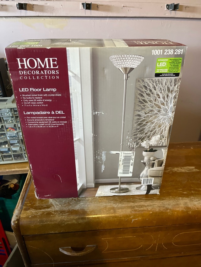 BNIB Home Decorators Floor Lamp
