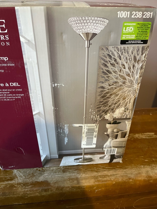 BNIB Home Decorators Floor Lamp - photo 3