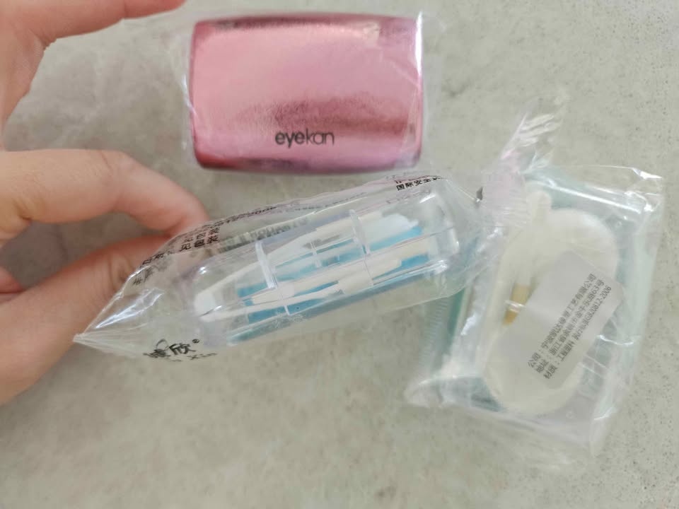 Contact Lens Cases with Forcep - photo 2