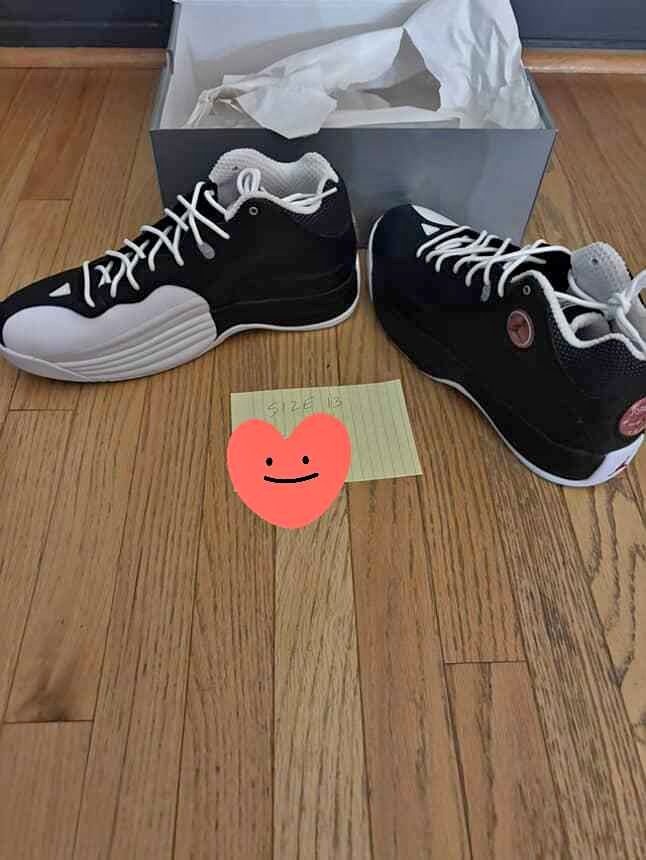 Brand New Jordan Jumpman Team 1 Mens Shoes Size 13