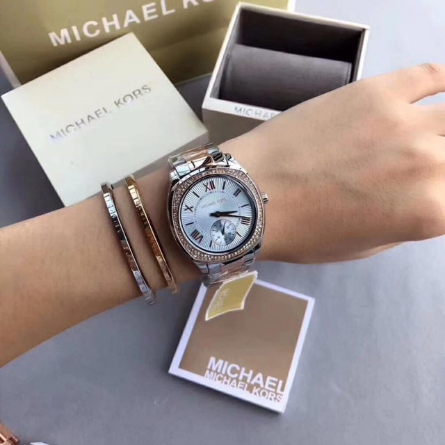 Michael Kors Women's MK6136 Bryn Rose Gold Blue Dial Watch - photo 2