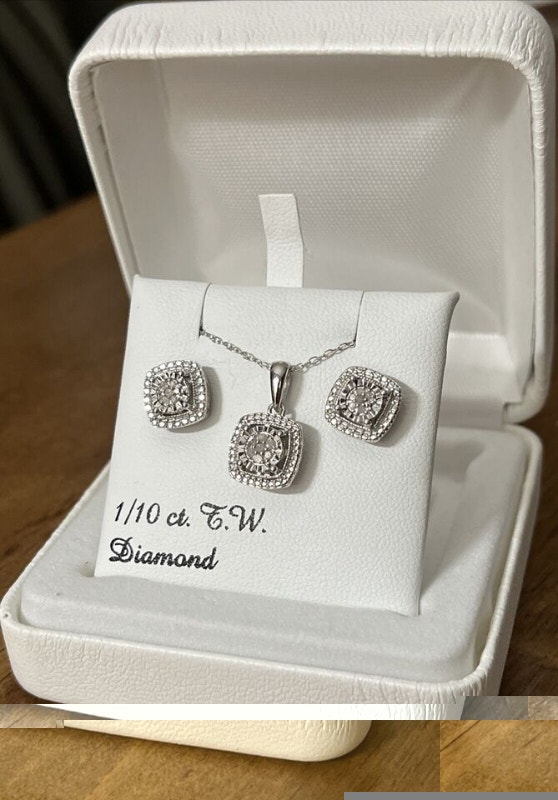 1/10ct Diamond Sterling Silver Stud Earring & Necklace Jewel Set - photo 5