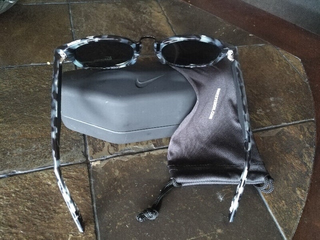 Nike EV0880-021 Achieve Grey Tortoise/Black Sunglasses - photo 4