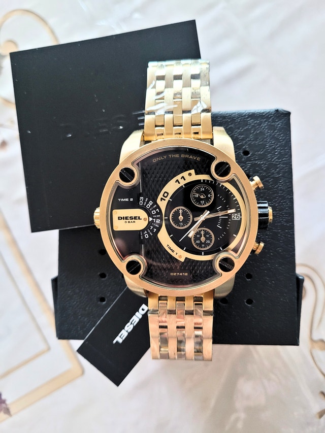 Diesel Men's DZ7412 Little Daddy Gold Oversized Watch